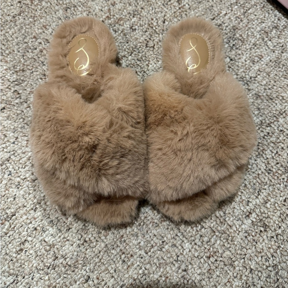 Furry house slippers